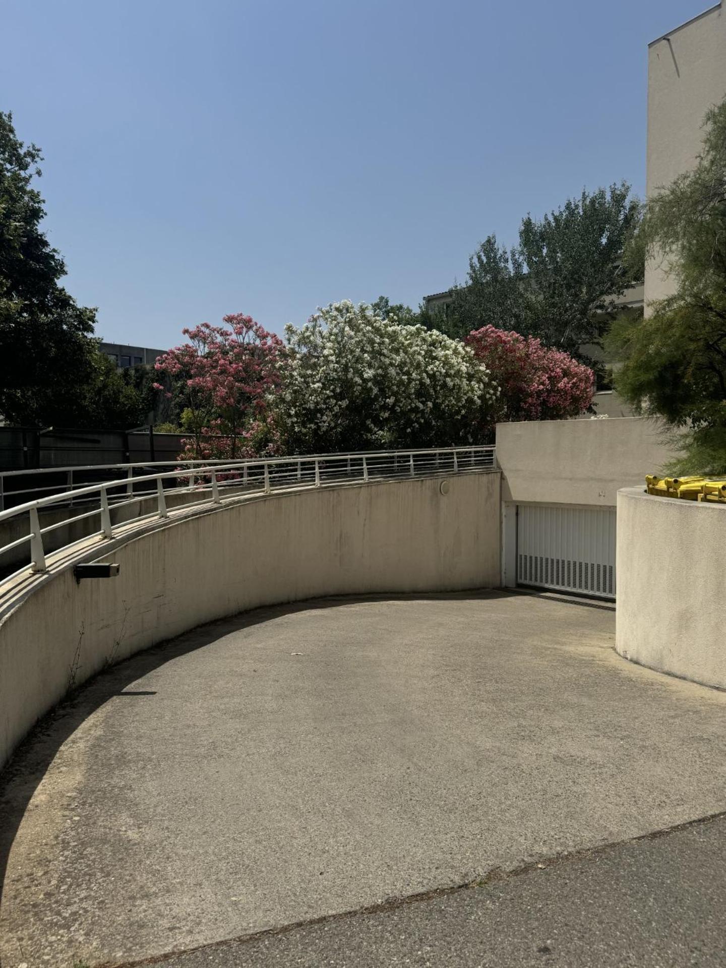 Studio Vieux Avignon Et Parking Exterior foto
